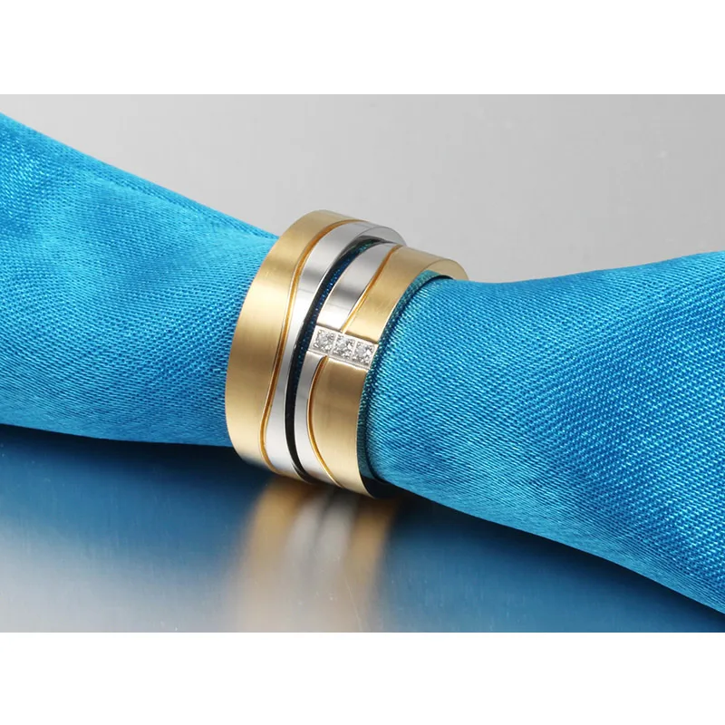 Vnox 1 пара Обручальных колец для пары Золотого цвета из нержавеющей Стали CZ Женские и мужские ювелирные изделия - 2