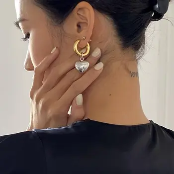 Эффектный минималистичный золотисто-серебристый цвет, смешанные однотонные серьги-кольца с подвеской в виде сердца, уличный стиль, корейские модные украшения